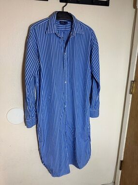Ralph Lauren Blue and White Striped Button-Down long style dress shirt